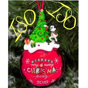LOOKING FOR Disney Christmas Ornament 2019 MVMCP
